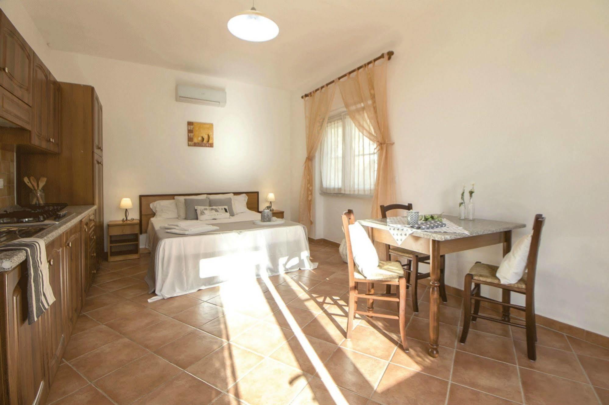 Casa Vacanze Cau - Viale Europa Alghero Eksteriør billede